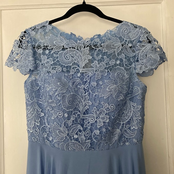 JJs House Dresses & Skirts - JJ House Light Blue Chiffon Bridesmaid or Prom/Formal Dress, size 10